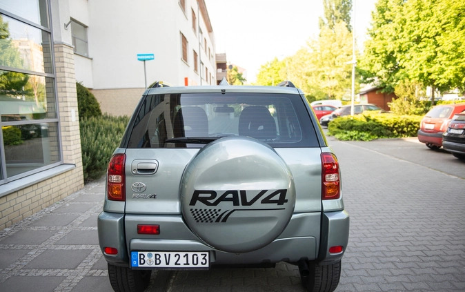 Toyota RAV4 cena 36500 przebieg: 171000, rok produkcji 2005 z Pyskowice małe 742